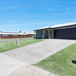 1 Beale Crescent, RURAL VIEW, QLD 4740 AUS