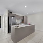 1 & 2/8 Bonney Street, RURAL VIEW, QLD 4740 AUS